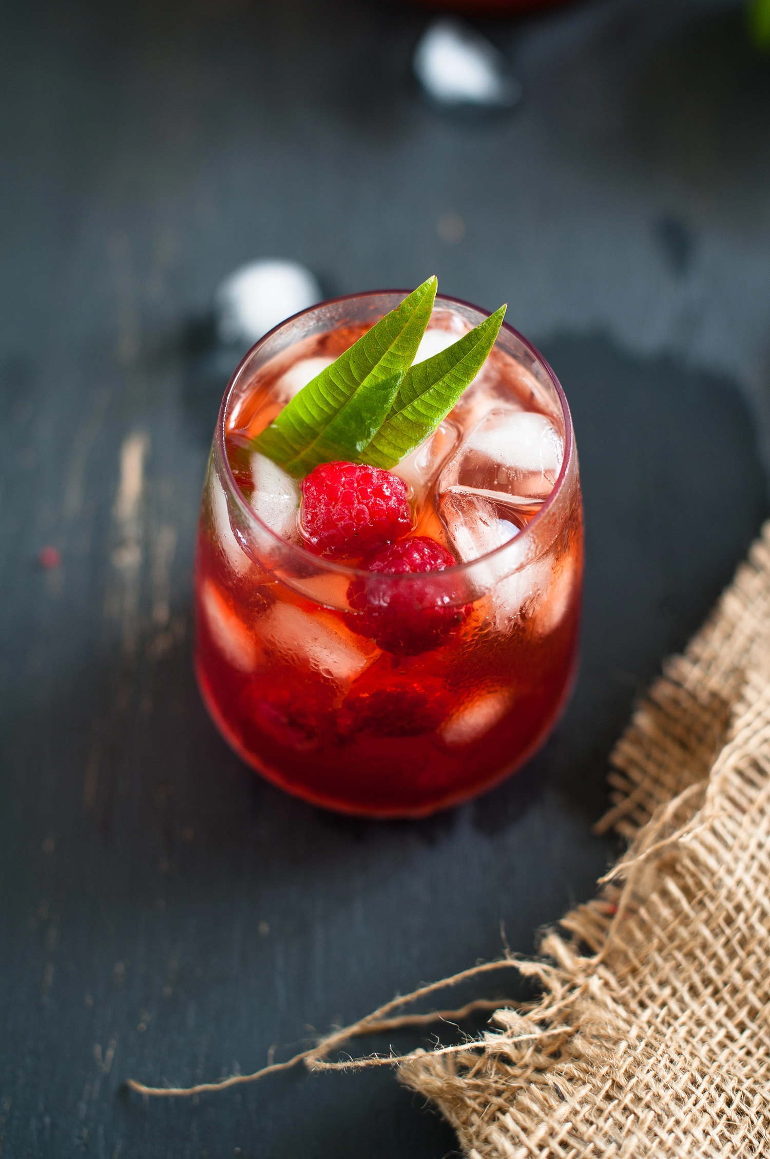 Refreshing raspberry & lemon verbena iced tea. Naturally gluten free, easy to make, perfect for summer heat. Brew, chill, serve over ice.