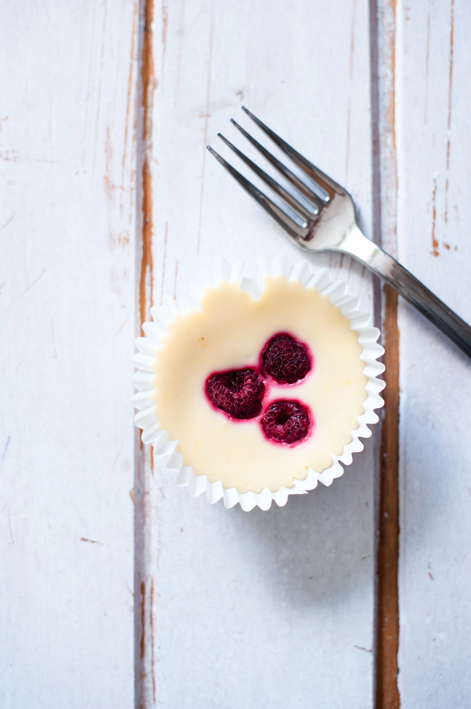mini raspberry cheesecakes