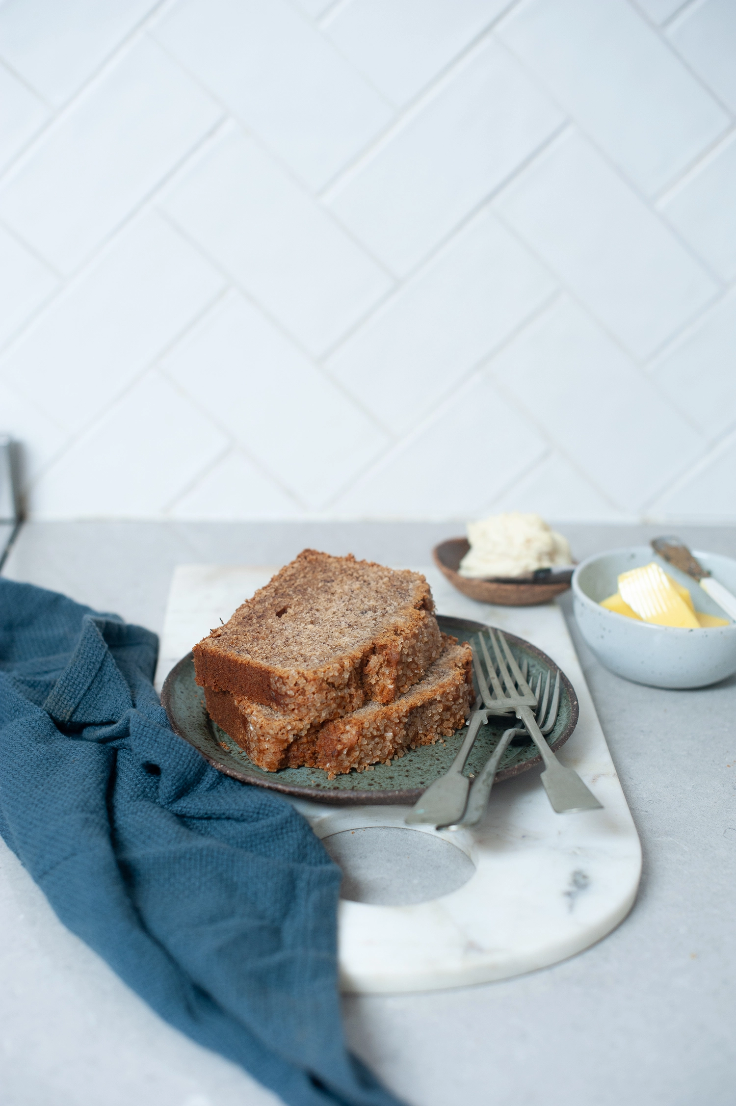 Moist gluten free café-style banana bread made with ripe bananas and simple ingredients. Perfect for toasting, freezing and everyday baking.